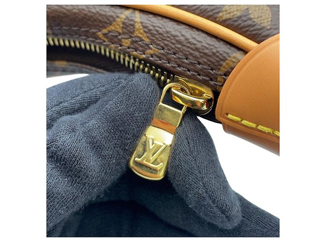 Borsa a tracolla Louis Vuitton Monogram Loop - vista 11