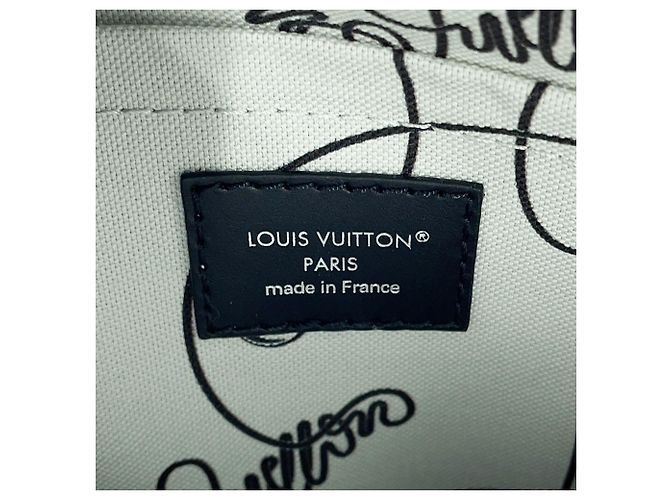 Bolso de hombro Amazon Monogram Iridescent Louis Vuitton - vista 12