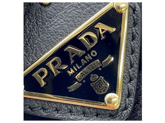 Prada Ledergürtel mit Nieten-Dreieck - Ansicht 6