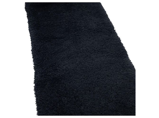 Louis Vuitton Reversible Stole - view 5