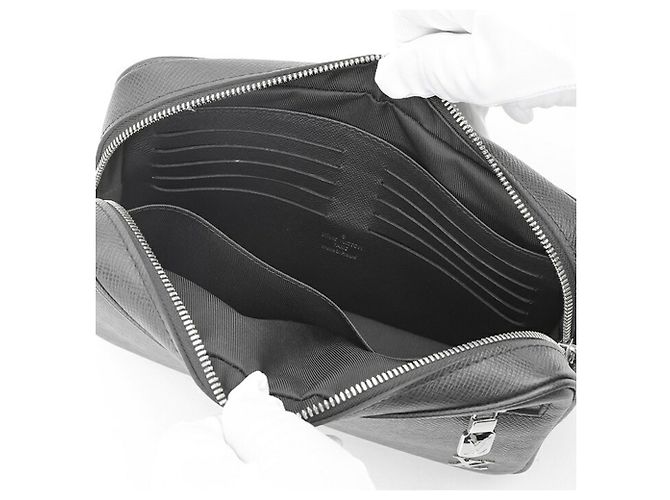 Bolsa de Mão Louis Vuitton Pochette Kasai - vista 6
