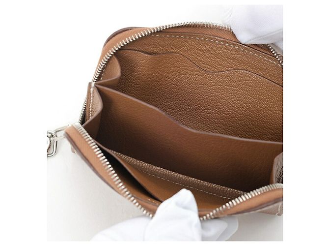 Hermès Tarjetero Compacto Hermes en Gold Brown - vista 6