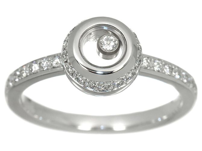 Chopard Happy Diamond Ring in 18K White Gold - view 3