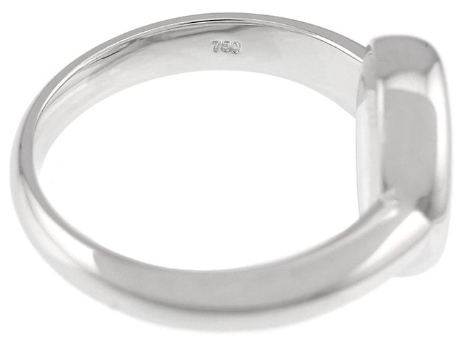 Chopard Happy Diamond Ring in 18K White Gold - view 4