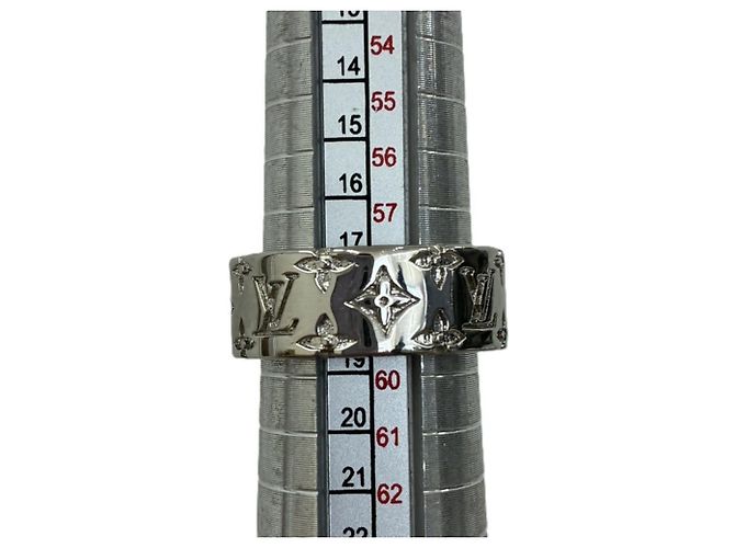 Louis Vuitton Mosaic Band Ring - view 7
