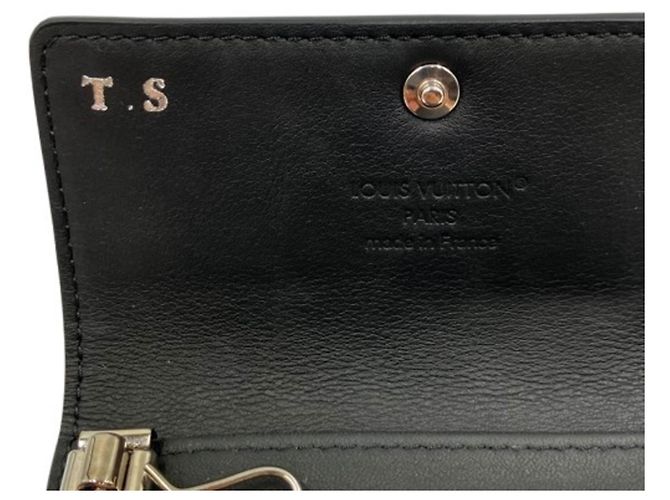 Portachiavi Louis Vuitton Monogram Shadow - vista 5