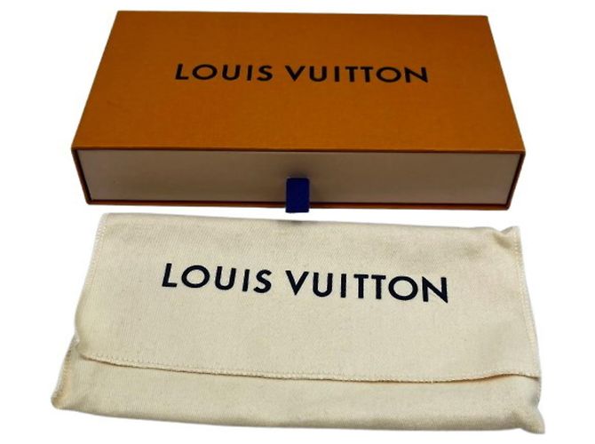 Louis Vuitton Zippy Wallet aus rosa Mahina-Leder - Ansicht 12