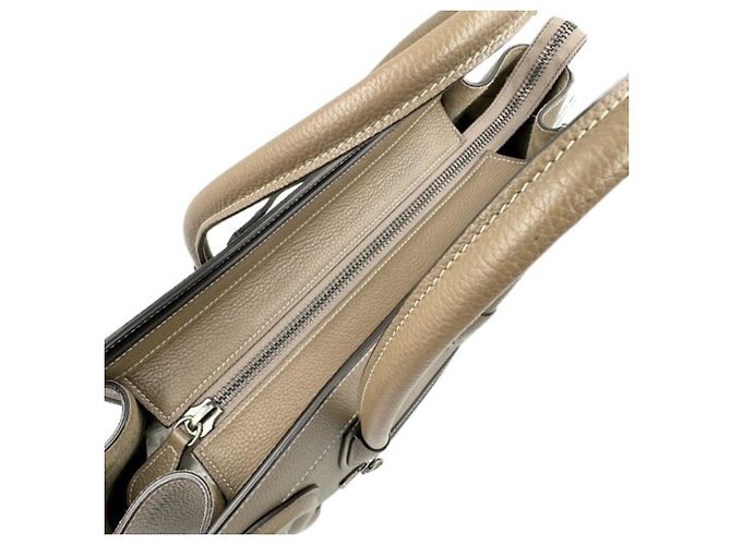 Céline Sac à main CELINE Micro Luggage Suri en Beige - vue 6