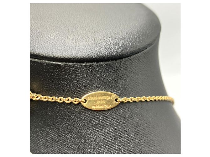 Louis Vuitton M00857 Essential V Necklace GP - vista 8