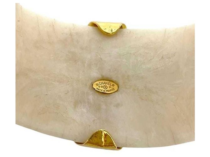 Bracelete Rígido Chanel Marfim e Dourado - vista 7