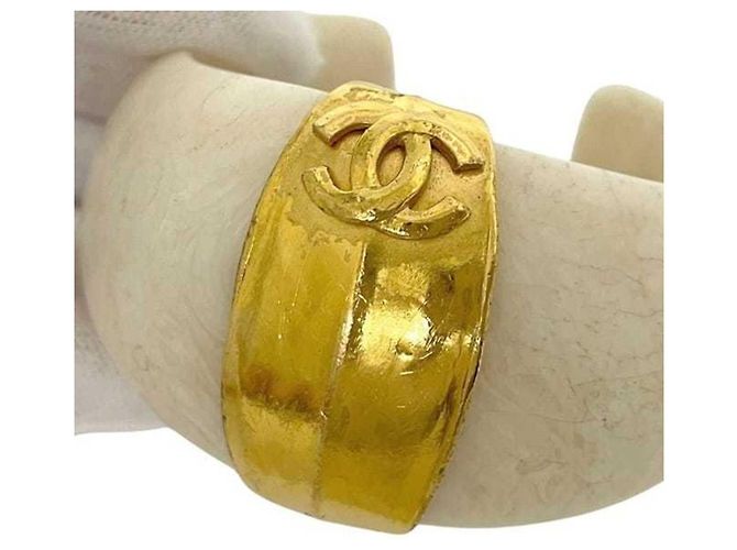 Bracelete Rígido Chanel Marfim e Dourado - vista 8