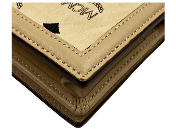 Cartera MCM Tracy Visetos Plegable Beige - vista 4