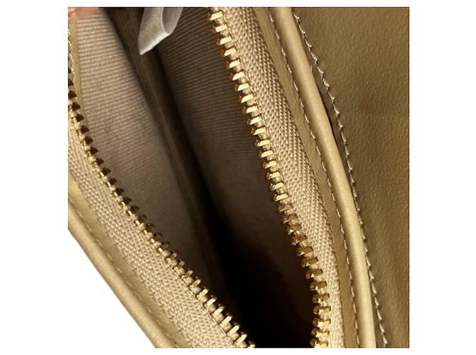 Cartera MCM Tracy Visetos Plegable Beige - vista 7