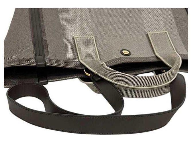 Chloé 2-Way Tote Bag Braun Leder und Canvas - Ansicht 9