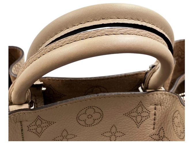 Sac Tote Louis Vuitton Bella - vue 10