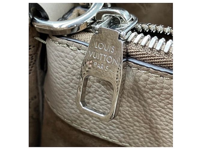 Sac Tote Louis Vuitton Bella - vue 13