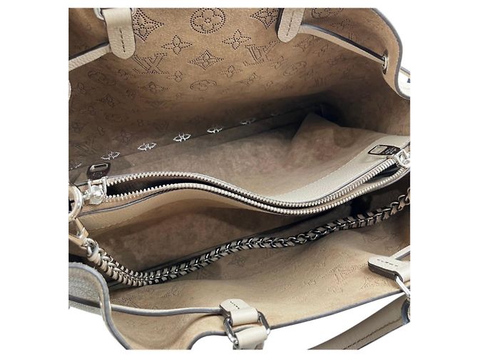 Sac Tote Louis Vuitton Bella - vue 9