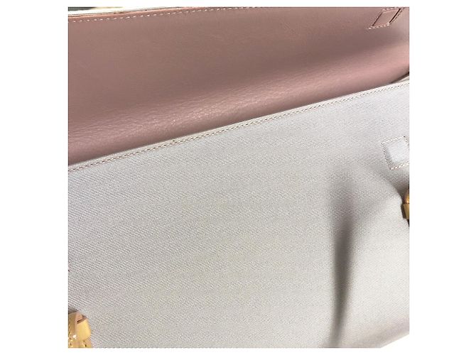 Bolsa Cartier Cabochon Logo - vista 16