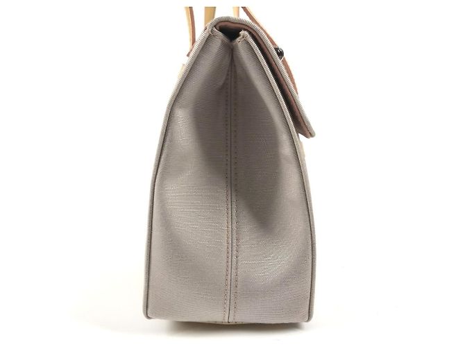 Bolsa Cartier Cabochon Logo - vista 4