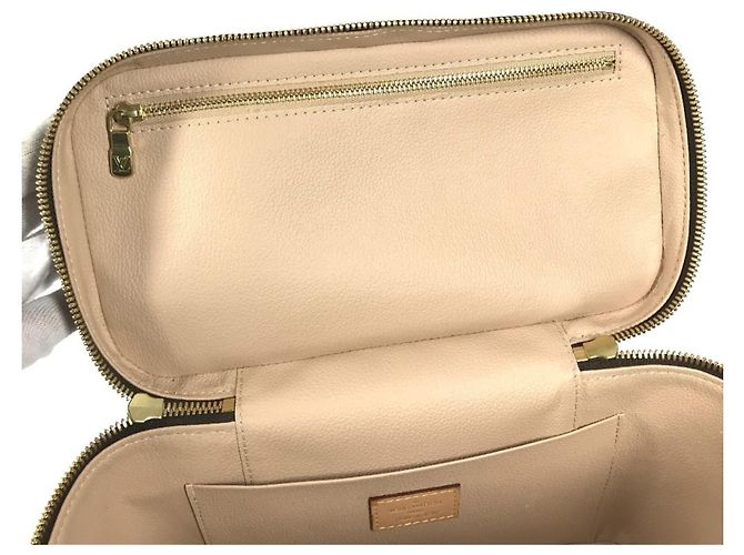 Sac à main et pochette Louis Vuitton Monogram Nice BB - vue 12