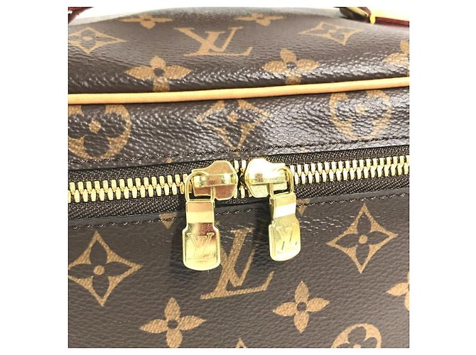 Sac à main et pochette Louis Vuitton Monogram Nice BB - vue 8
