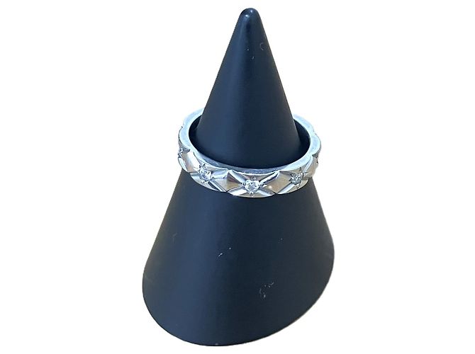 Anel banda Chanel Matelassé com diamantes - vista 2