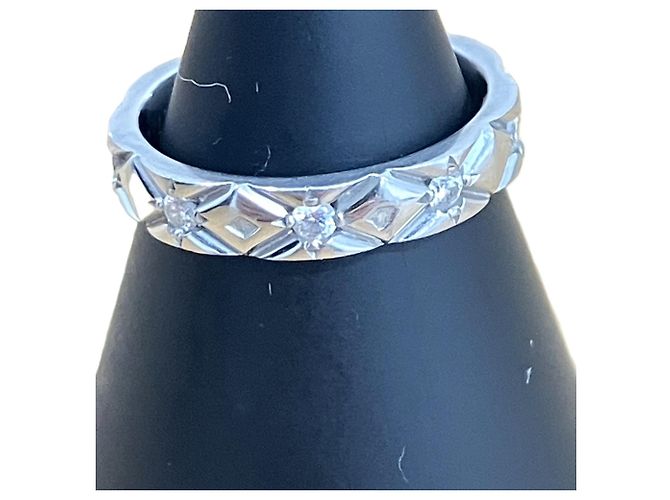 Anel banda Chanel Matelassé com diamantes - vista 4