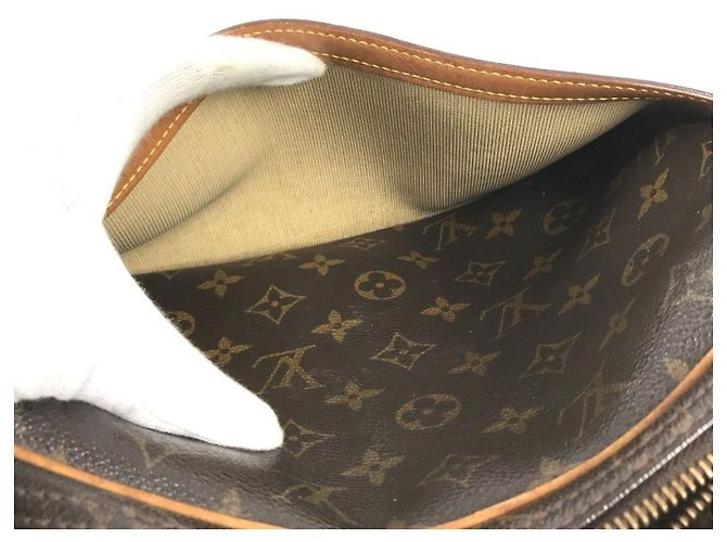 Louis Vuitton Monogram Reporter PM Crossbody Bag - Ansicht 13