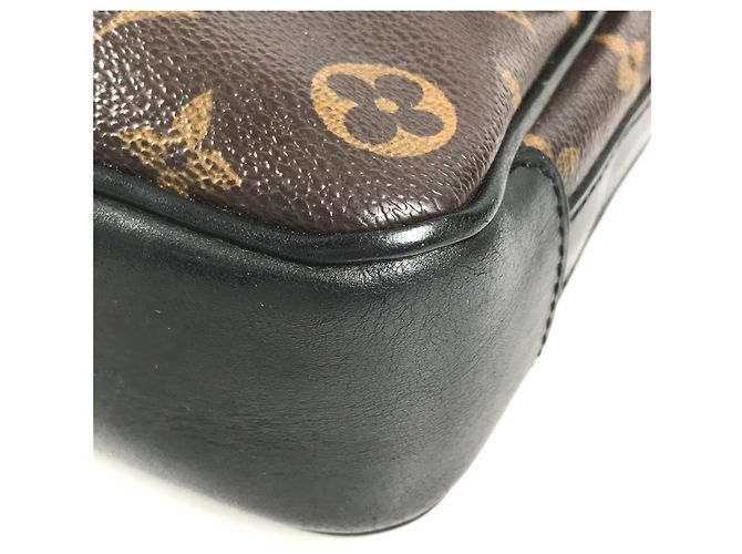 Bolso Pochette Louis Vuitton Monogram Macassar Bass PM - vista 6