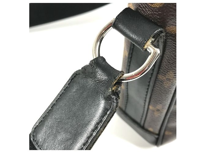 Bolso Pochette Louis Vuitton Monogram Macassar Bass PM - vista 8