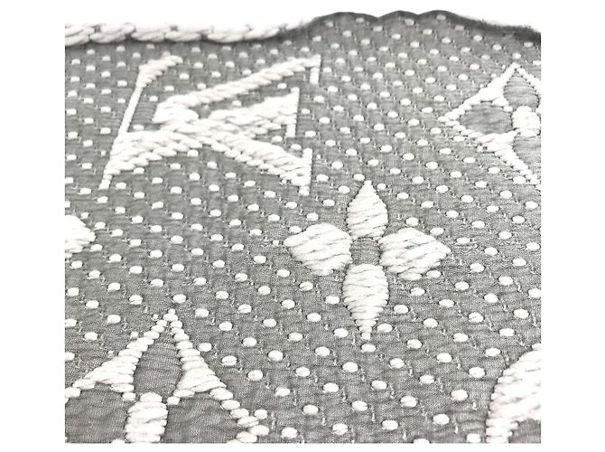 Stola Louis Vuitton in lana e seta grigia - vista 5