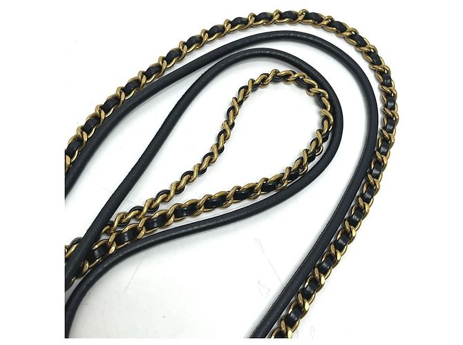 Chanel 22 Mini 2-Way Handbag - view 17
