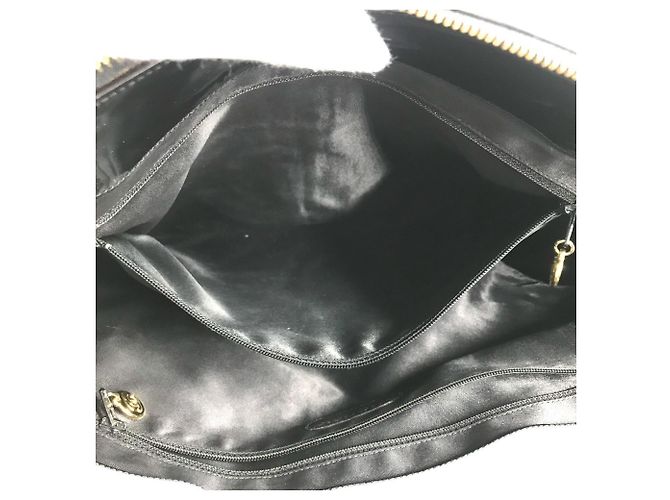 Chanel Vintage Logo CC Coco Mark Shoulder Bag - view 15
