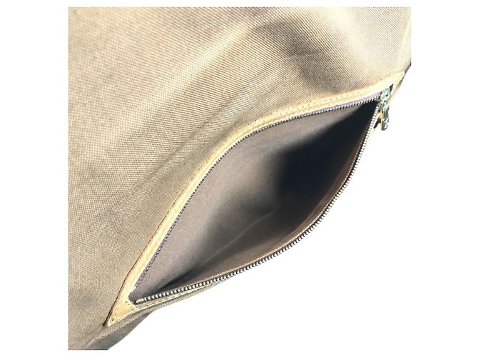Bolso Louis Vuitton Monogram Beverly Bag - vista 15