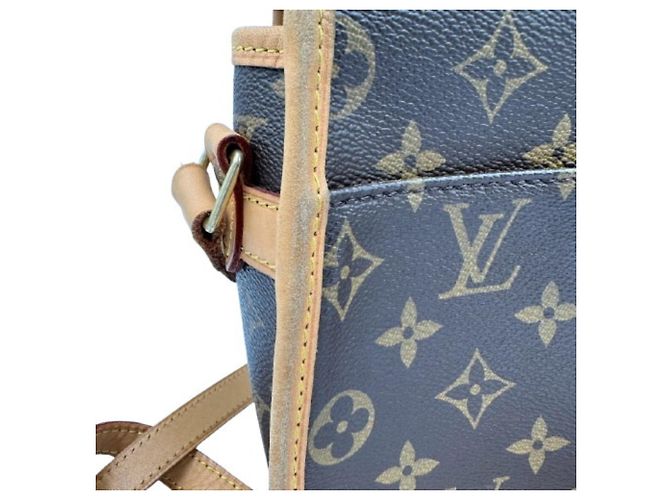 Louis Vuitton Monogram Shoulder Bag - view 11