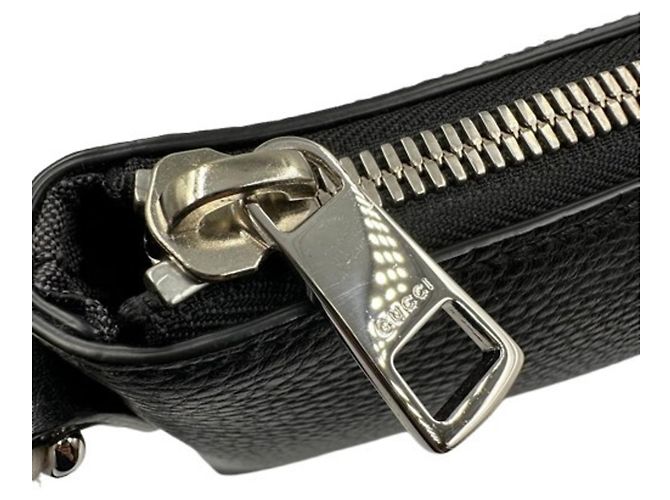 Borsa a pochette Gucci in pelle nera - vista 14
