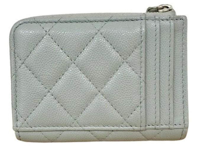 Portamonete Chanel in pelle verde chiaro - vista 3