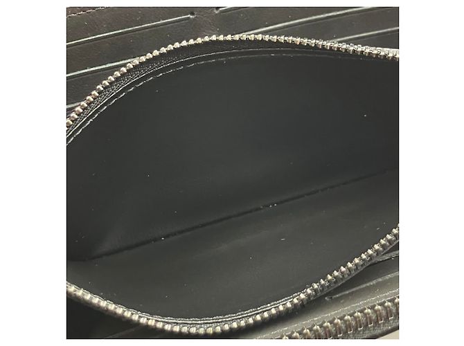 Portefeuille Zippy Louis Vuitton Monogram Shadow - vue 10