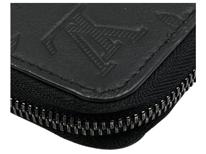Portefeuille Zippy Louis Vuitton Monogram Shadow - vue 5