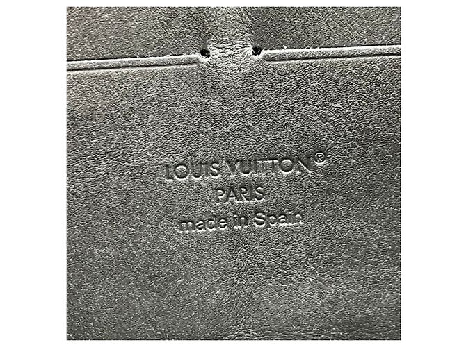 Portefeuille Zippy Louis Vuitton Monogram Shadow - vue 9