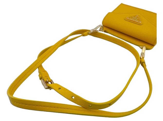 Cartera de cadena/hombro de piel Saffiano amarilla Prada - vista 6