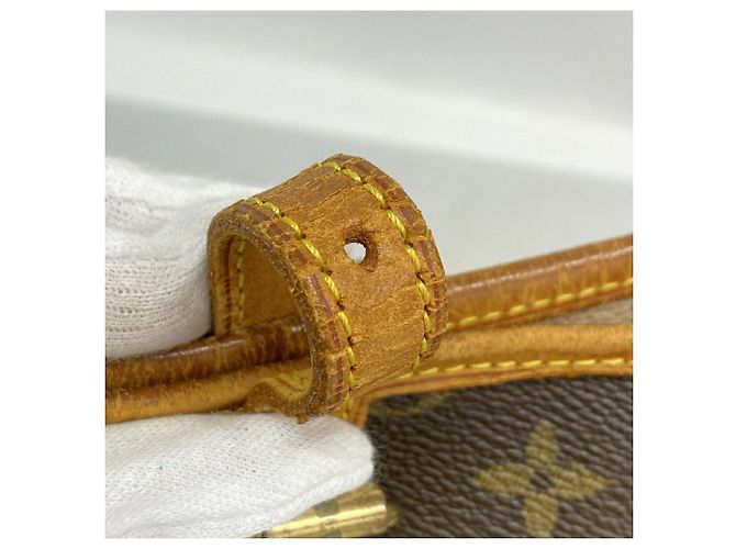 Louis Vuitton Monogram Bucket PM Tote Bag - view 7