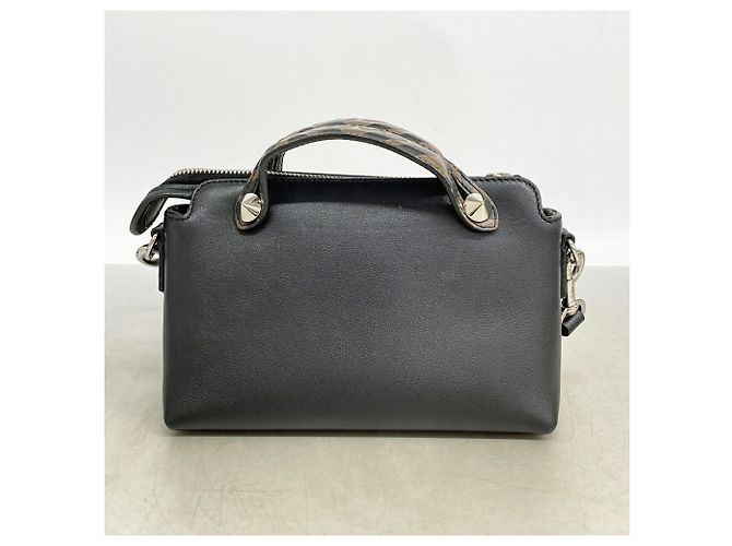 Fendi By The Way Lederhandtasche - Ansicht 11