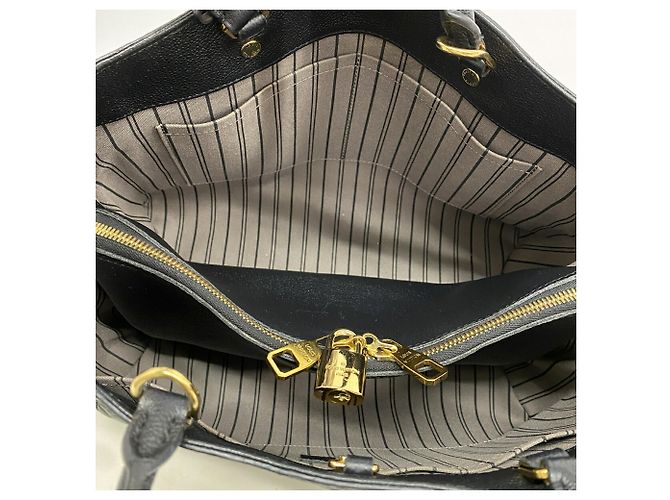 Bolsa Louis Vuitton Monogram Empreinte Montaigne GM - vista 4