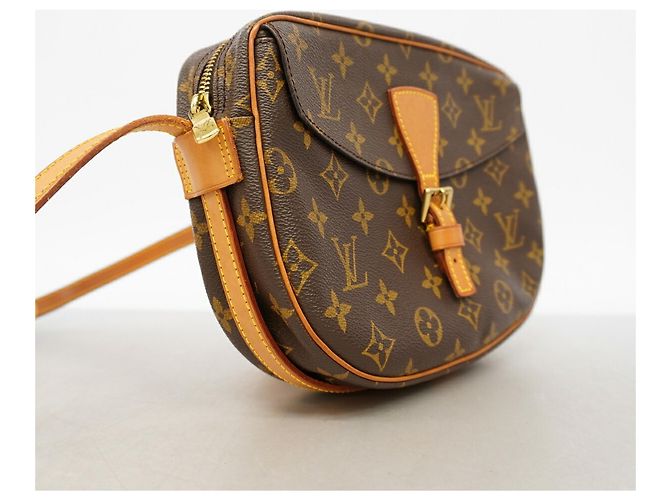 Bolsa de Ombro Louis Vuitton Monogram Jeune Fille MM - vista 2