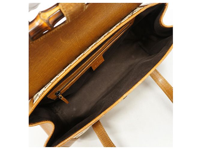 Bolsa Gucci GG Canvas Bamboo - vista 4