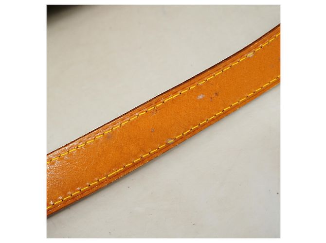 Louis Vuitton Boston Monogram Keepall Bandoulière 55 - vue 16