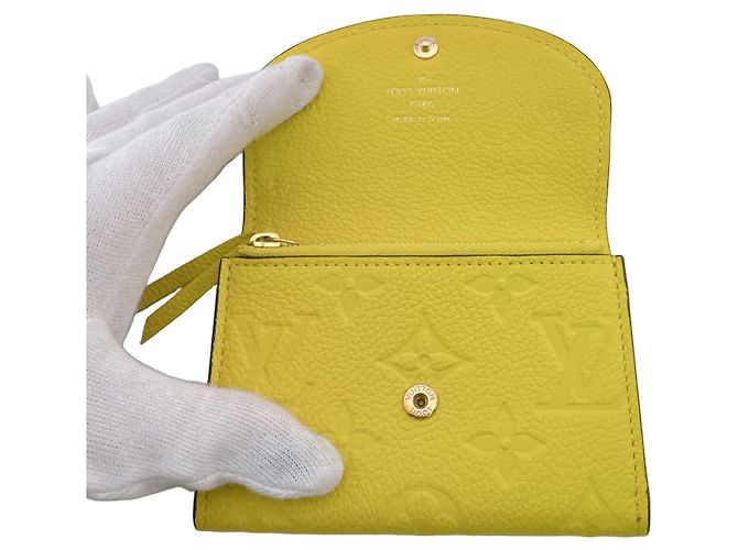 Porta-moedas Louis Vuitton Monogram Empreinte Yellow - vista 7