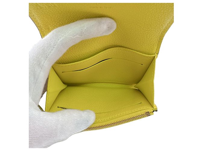 Porta-moedas Louis Vuitton Monogram Empreinte Yellow - vista 8