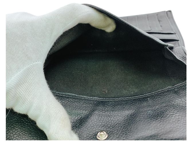 Portafoglio lungo tri-fold in pelle Matelassé Chanel - vista 10